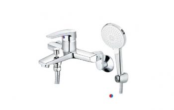 Vòi chậu lavabo nóng lạnh Caesar S390C màu bạc 