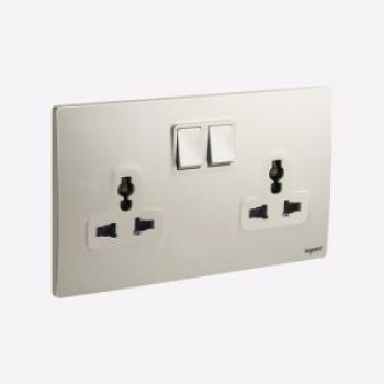 2G MULTISTD SWITCHED SOCKET  Legrand Mallia Senses 281122CH