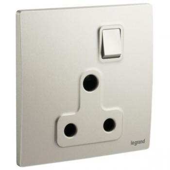 1G BS 15A SWITCHED SOCKET  Legrand Mallia Senses 281128CH