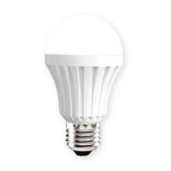 Đèn led bulb thân nhựa điện quang đq ledbua70 07727 (7w warmwhite chụp cầu mờ)